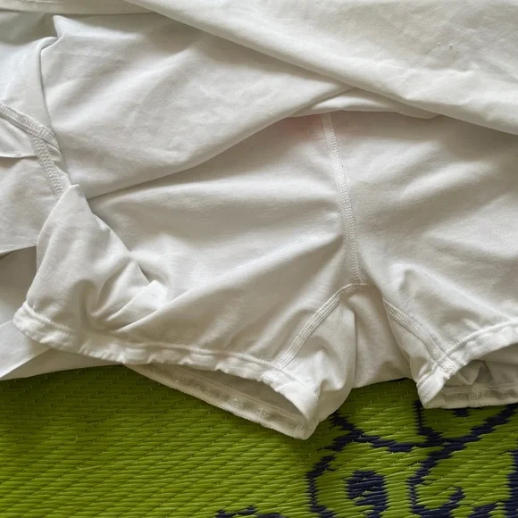 Lululemon Run: Pace Setter Skirt White Size 6 Regular First Edition - Picture 9 of 12